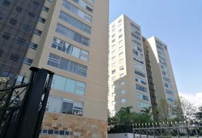 Foto de inmueble en Bosques de Lomas Verdes, Lomas Verdes 1ra Secc, 53120 Naucalpan de Juárez, Méx., Col. Lomas Verdes (Conjunto Lomas Verdes) C.P. 53120, Naucalpan de Juárez