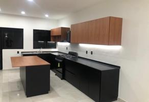 Foto de inmueble en 71223 Santa María Atzompa, Oax., Col. Real Santa María C.P. 71223, Santa María Atzompa