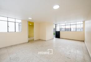 Foto de inmueble en Calle 3 Cecilio Robelo, Col. Jardín Balbuena C.P. 15900, Venustiano Carranza