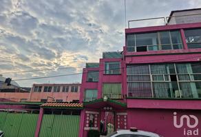 Foto de inmueble en Calle 7 Eje Satelite #138, Col. Viveros del Valle C.P. 54060, Tlalnepantla de Baz