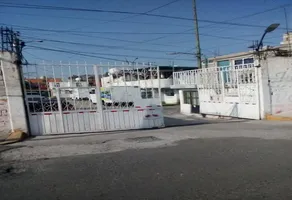 Foto de inmueble en CALLE AGUILA, Col. Santa María Tulpetlac C.P. 55400, Ecatepec de Morelos