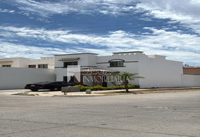 Foto de inmueble en Calle Bronce 917, Col. Viñedos Residencial C.P. 81228, Ahome