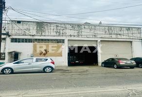 Foto de inmueble en Calle de la Industria, Col. Industrial C.P. 21010, Mexicali