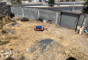 Foto de inmueble en calle, Col. El Uro C.P. 64986, Monterrey
