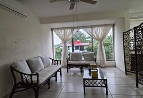 Foto de inmueble en Calle Flores Ote, Col. Heriberto Kehoe Vicent C.P. 86030, Centro