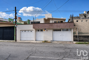 Foto de inmueble en Calle General Marcelino García Barragán #1160, Col. Ocho Cedros 2a Sección C.P. 50170, Toluca