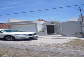 Foto de inmueble en Calle, lago de Guadalupe #233, Col. Lomas de San Pablo C.P. 76125, Querétaro