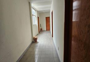Foto de inmueble en Calle Miguel de Cervantes Saavedra #377, Col. Obrera Centro C.P. 44140, Guadalajara
