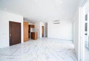 Foto de inmueble en Calle Palm Springs #319, Col. Versalles C.P. 48310, Puerto Vallarta
