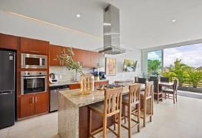 Foto de inmueble en Calle Río Santiago #137, Col. Residencial Fluvial Vallarta C.P. 48312, Puerto Vallarta