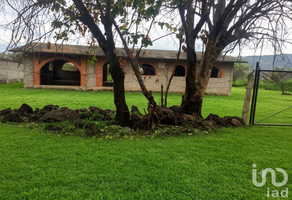 Foto de inmueble en camino TEXALPAN, Col. De Texcalapan C.P. 62540, Tlayacapan