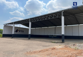 Foto de inmueble en Carretera  Principal, Col. Anacleto Canabal 4a Sección C.P. 86287, Centro