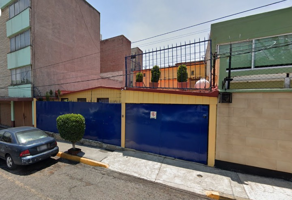 Foto de inmueble en Parque de Cupatitzio, Col. El Parque C.P. 53398, Naucalpan de Juárez