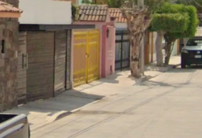 Foto de inmueble en P.º de Londres, Tejeda, 76904 El Pueblito, Qro., Col. Tejeda C.P. 76904, Corregidora