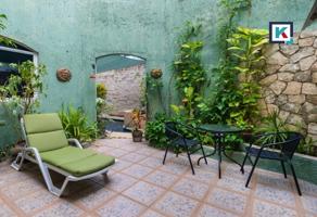 Foto de inmueble en 20 Av. Sur, Andrés Quintana Roo, Gonzalo Guerrero, 77664 Cozumel, Q.R., Col. Independencia C.P. 77664, Cozumel