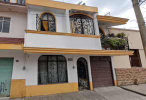 Foto de inmueble en Mariano Abasolo Oriente, Col. Tepic Centro C.P. 63000, Tepic