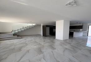 Foto de inmueble en Luis Donaldo Colosio, Las Palomas, San Juan del Río, Qro., Col. Jardines Banthi C.P. 76804, San Juan del Río