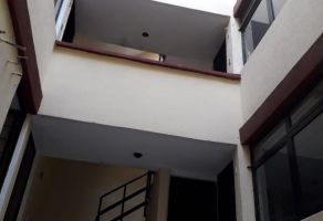 Foto de inmueble en Aztecas, Col. La Romana C.P. 54030, Tlalnepantla de Baz