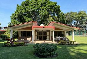 Foto de inmueble en Cerrada Lázaro Cárdenas, Col. Jacarandas C.P. 62732, Yautepec