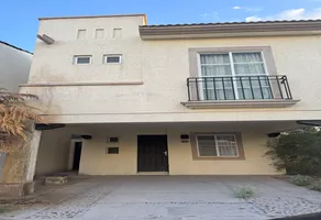 Foto de inmueble en Cerrada Navona #128, Col. Villa Romana C.P. 27106, Torreón