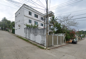 Foto de inmueble en Adolfo Ruiz Cortines 401 #401, Col. Nacional C.P. 93220, Poza Rica de Hidalgo