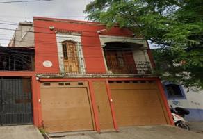 Foto de inmueble en C. de Manuel Sabino Crespo 710, Centro, 68070 Oaxaca de Juárez, Oax. #710, Col. Guelaguetza C.P. 68070, Oaxaca de Juárez