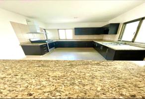 Foto de inmueble en Av. Cumbres, Cancún, Q.R. #s/n, Col. Alfredo V Bonfil C.P. 77560, Benito Juárez