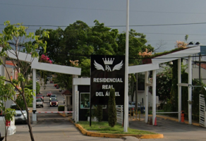 Foto de inmueble en Girasol 110 #110, Col. Sabina C.P. 86153, Centro