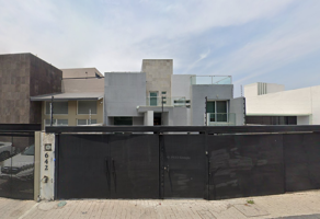 Foto de inmueble en Av. Senda Eterna, Milenio III, 76060 Santiago de Querétaro, Qro., Col. Milenio 3a. Sección C.P. 76060, Querétaro