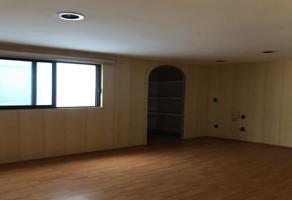 Foto de inmueble en El Calvario, 55020 Ecatepec de Morelos, Méx., Col. El Calvario C.P. 55020, Ecatepec de Morelos