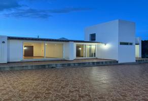 Foto de inmueble en Blvd. Fray Antonio de Monroy E Hijar, Querétaro #206, Col. San Francisco C.P. 76220, Querétaro