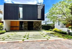 Foto de inmueble en Av. Juan Palomar y Arias 1300, 45136 Zapopan, Jal. #1300, Col. Abadía C.P. 45136, Zapopan