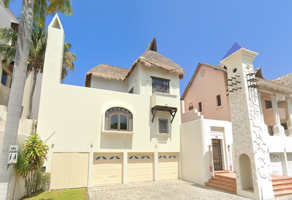 Foto de inmueble en Flamingos  #39, Col. Residencial La Cascada C.P. 77500, Benito Juárez