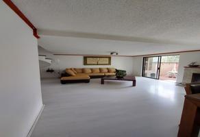 Foto de inmueble en Aenida de los Arcos  #566, Col. Vista del Valle Sección Bosques C.P. 53296, Naucalpan de Juárez