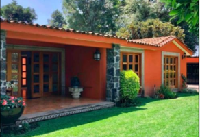 Foto de inmueble en La Escondida 8 #8, Col. Jardines de Ahuatepec C.P. 62305, Cuernavaca