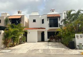 Foto de inmueble en Gran Sta. Fe Plus, 77535 Cancún, Q.R., Col. Residencial Cuyagua C.P. 77535, Benito Juárez