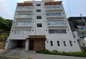 Foto de inmueble en Av Farallon 50c, Centro, 39650 Acapulco de Juárez, Gro. #s/n, Col. La Garita C.P. 39650, Acapulco de Juárez