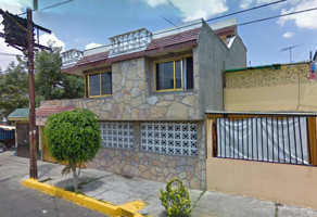 Foto de inmueble en Calle 3 J. Sabadino, U.H. Vicente Guerrero, 09200 Ciudad de México, CDMX, Col. Unidad Vicente Guerrero C.P. 09200, Iztapalapa