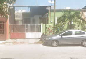 Foto de inmueble en San Francisco 17, Lepaviees, San Joaquín, 24157 Cdad. del Carmen, Camp. #17, Col. Villas del Carmen C.P. 24157, Carmen