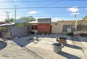 Foto de inmueble en QUINA  #100, Col. Almaguer C.P. 88780, Reynosa