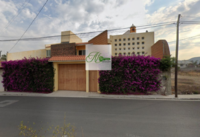 Foto de inmueble en Cto Querétaro, Granjas Banthi, 76805 San Juan del Río, Qro., Col. Granjas Banthi C.P. 76805, San Juan del Río