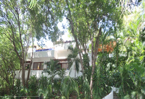 Foto de inmueble en Crotos, Las Brisas, 39888 Acapulco de Juárez, Gro. #233, Col. Las Brisas 2 C.P. 39888, Acapulco de Juárez