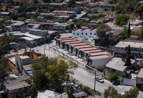 Foto de inmueble en De los pinos, Col. Campos C.P. 22127, Tijuana