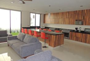 Foto de inmueble en Honorato Balzac 215, Vigusa, 45110 Zapopan, Jal. #215, Col. Jardines de La Patria C.P. 45110, Zapopan