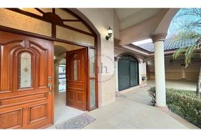 Foto de inmueble en Del Valle, Col. Del Valle C.P. 66220, San Pedro Garza García