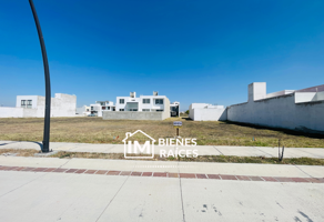 Foto de inmueble en Blvd. El Mayorazgo, Autopista Poniente, 37547 León de los Aldama, Gto., Col. El Trébol C.P. 37547, León