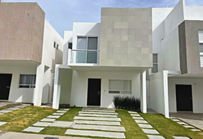 Foto de inmueble en Circuito Pizarra 622, 76226 Juriquilla, Qro. #622, Col. Lomas de San Isidro C.P. 76226, Querétaro