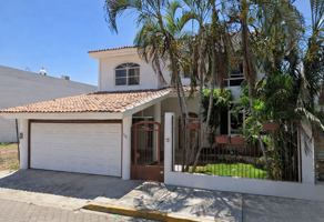 Foto de inmueble en Melchor Ocampo 153, Díaz Ordaz, 48310 Puerto Vallarta, Jal. #153, Col. Diaz Ordaz C.P. 48310, Puerto Vallarta