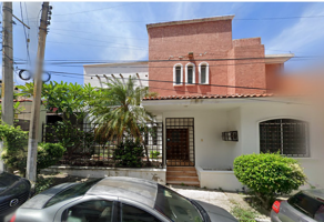 Foto de inmueble en Monte Blanco 32, Hornos Insurgentes, 39350 Acapulco de Juárez, Gro. #s/n, Col. Hornos Insurgentes C.P. 39350, Acapulco de Juárez