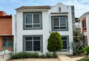 Foto de inmueble en Crucecita, Oax. #173, Col. Sector J C.P. 70988, Santa María Huatulco